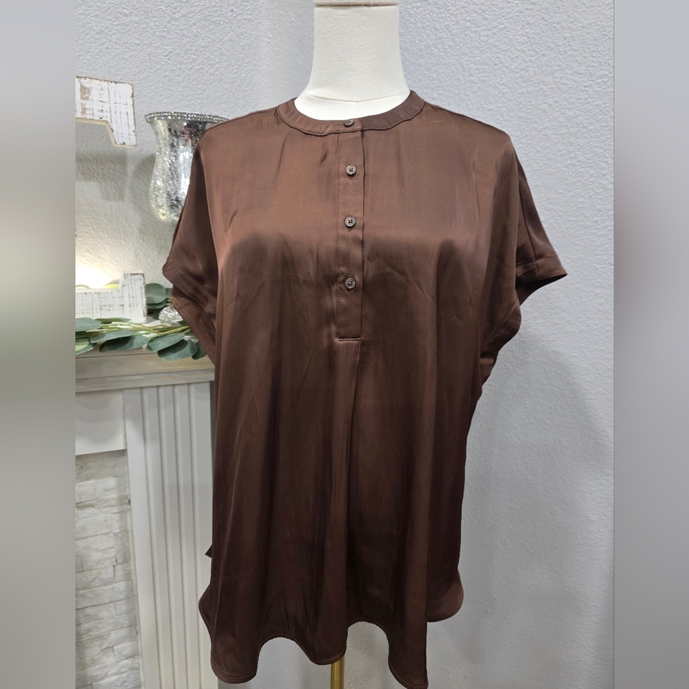 Old Navy Chestnut Button-Up Shirt